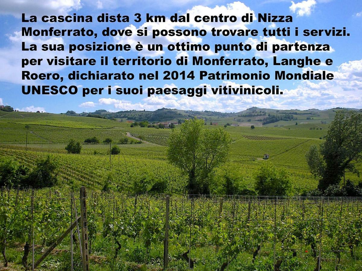Cascina Tra I Vigneti A Nizza Monferrato Vila Exterior foto